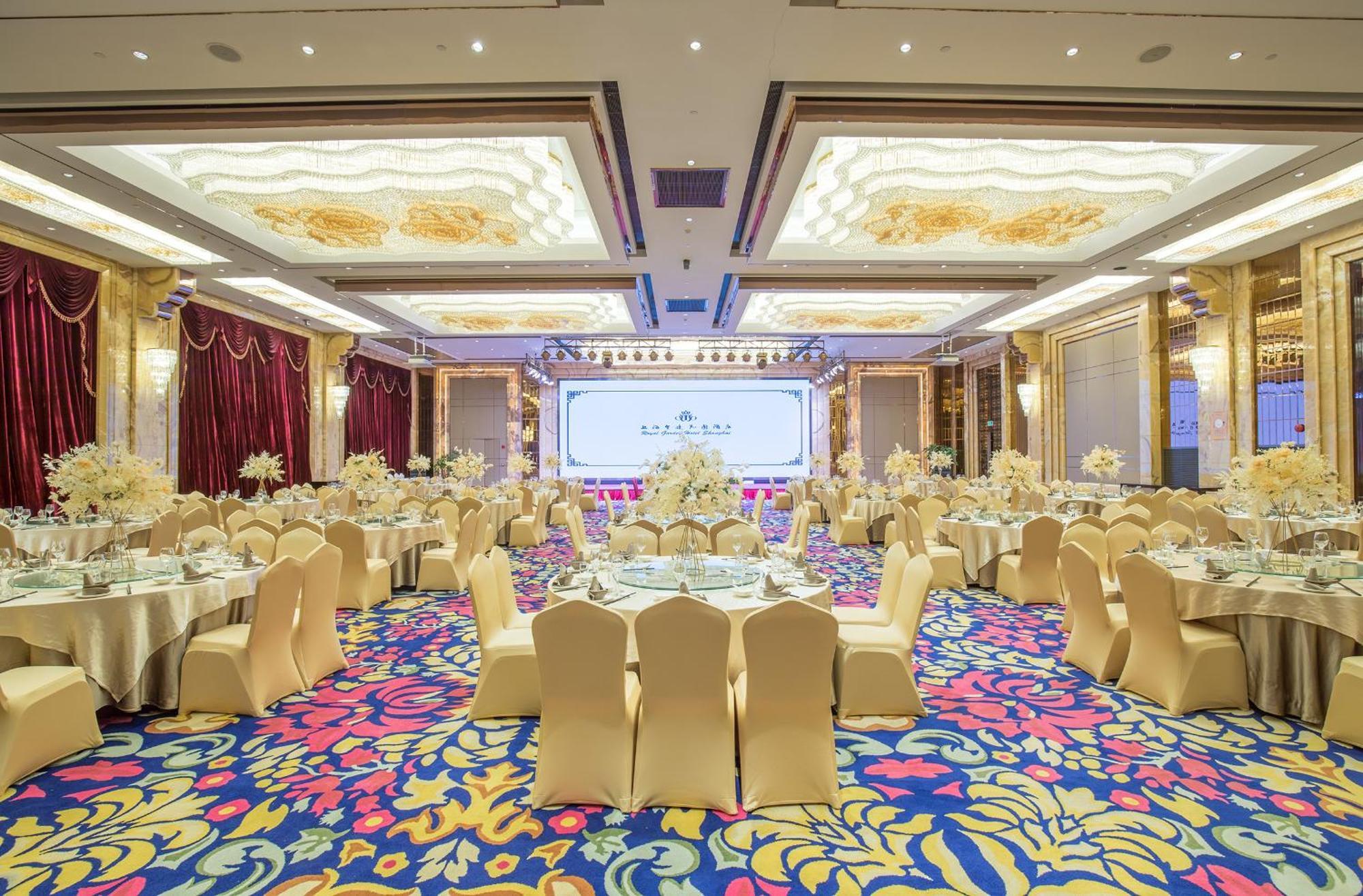 โรงแรมรอยัล การ์เดน เซี่ยงไฮ้ - นิว เอ็กซ์โป เซ็นเตอร์ - ดิสนีย์ -ผูตงอินเตอร์เนชั่นแนลแอร์พอร์ต ภายนอก รูปภาพ